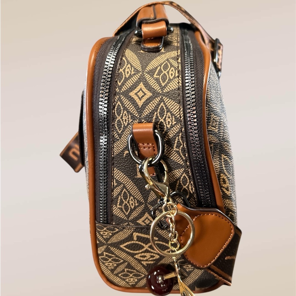 Satchel Crossbody Bag NWT - Picture 4 of 9
